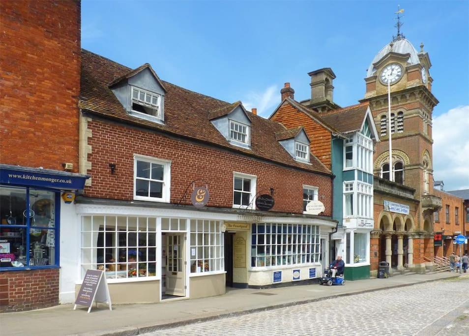 Gorgeous 2 Bedroom Kintbury Cottage ภายนอก รูปภาพ